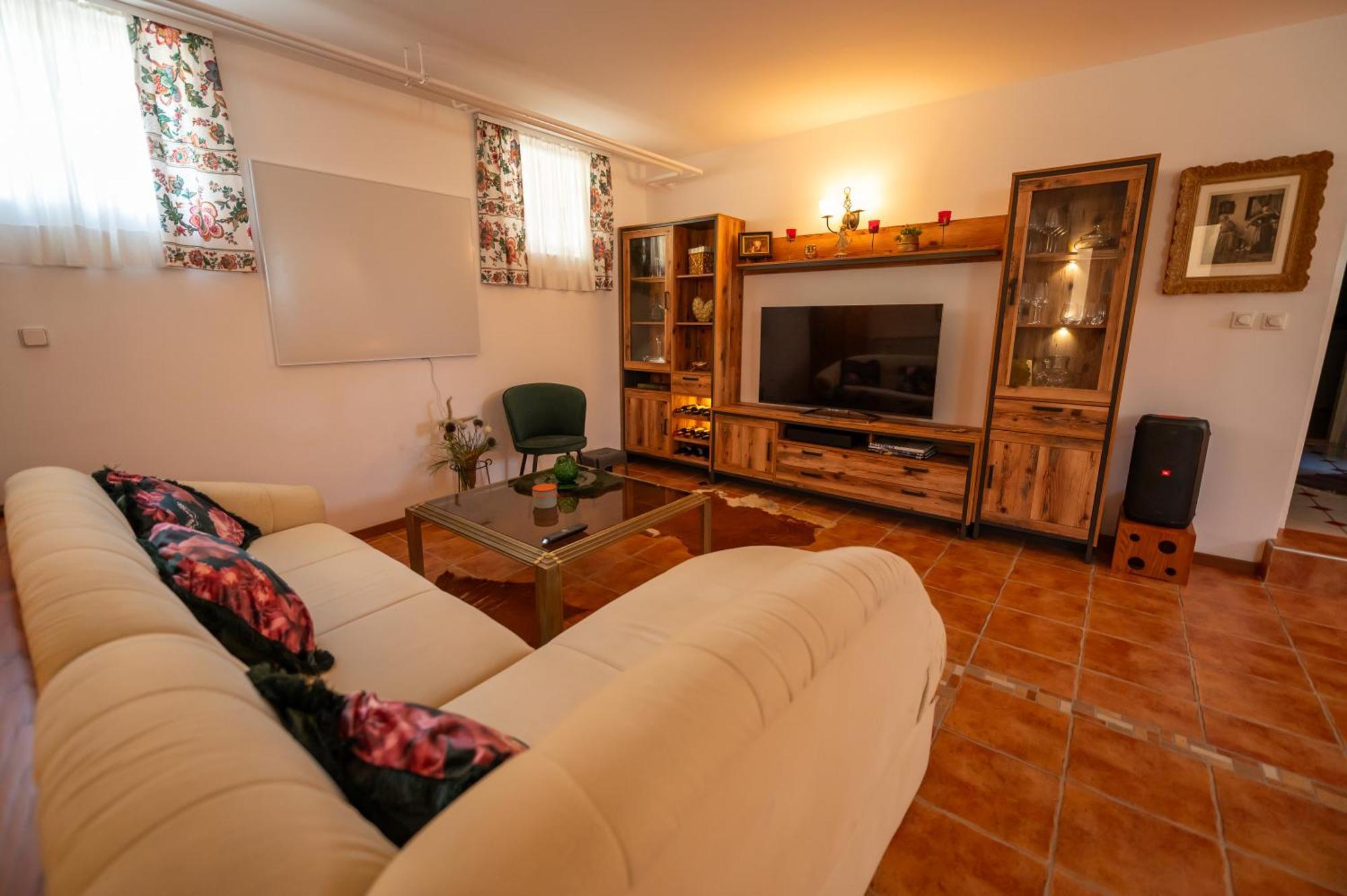 Relax Apartma Peter Птуй Экстерьер фото